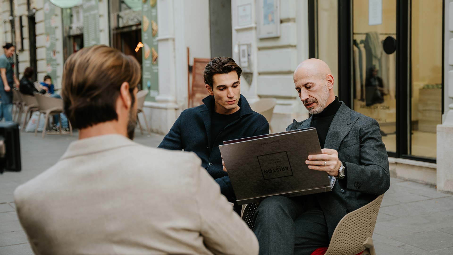 AROS x Franck: The Experience